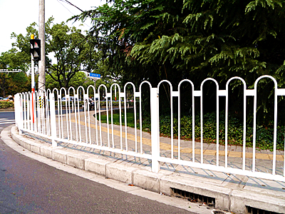 京式道路护栏图片2