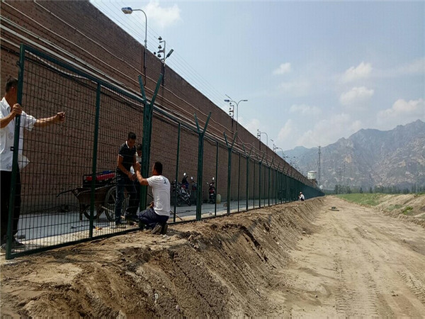 山东济南监狱护栏网图片4